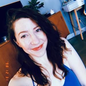 Meet your Posher, Lily